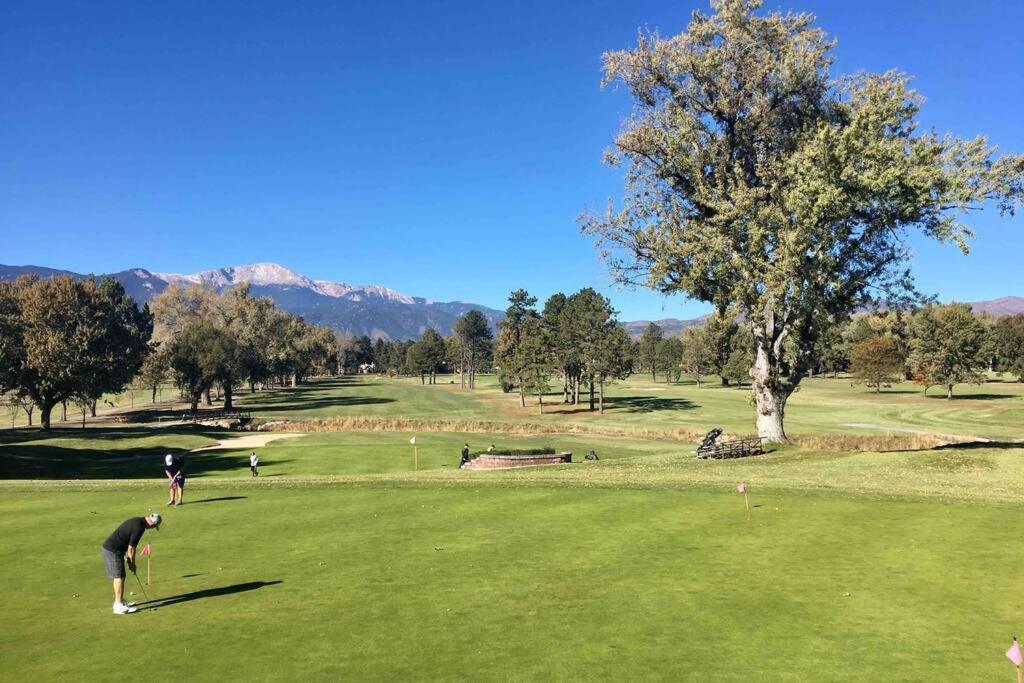 Charming Remodeled Golf Course Area Home Colorado Springs Luaran gambar